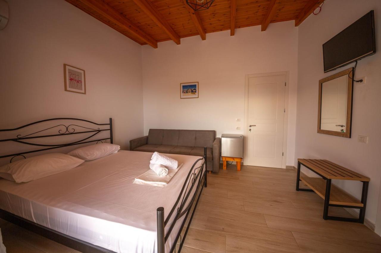 Villa Rondo Himare Luaran gambar