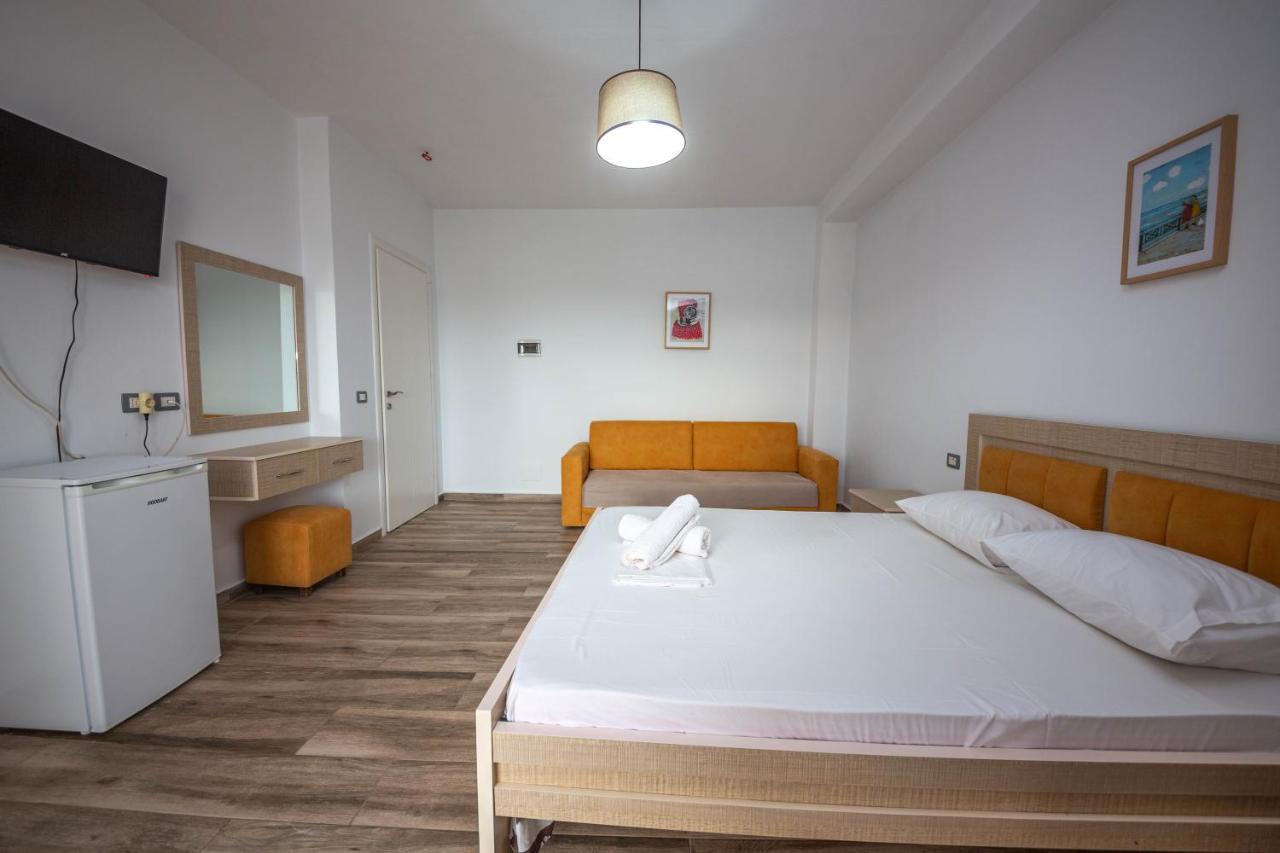 Villa Rondo Himare Luaran gambar