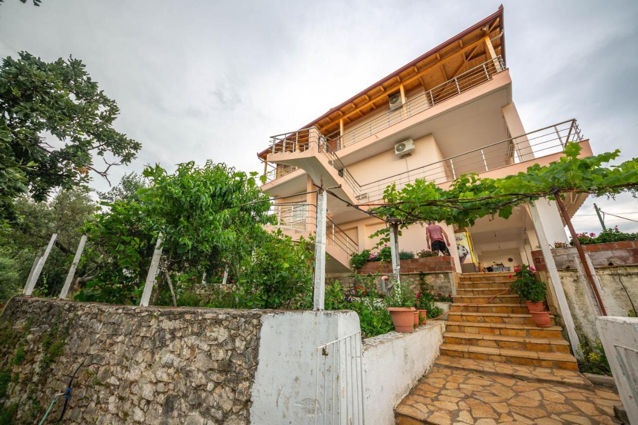 Villa Rondo Himare Luaran gambar