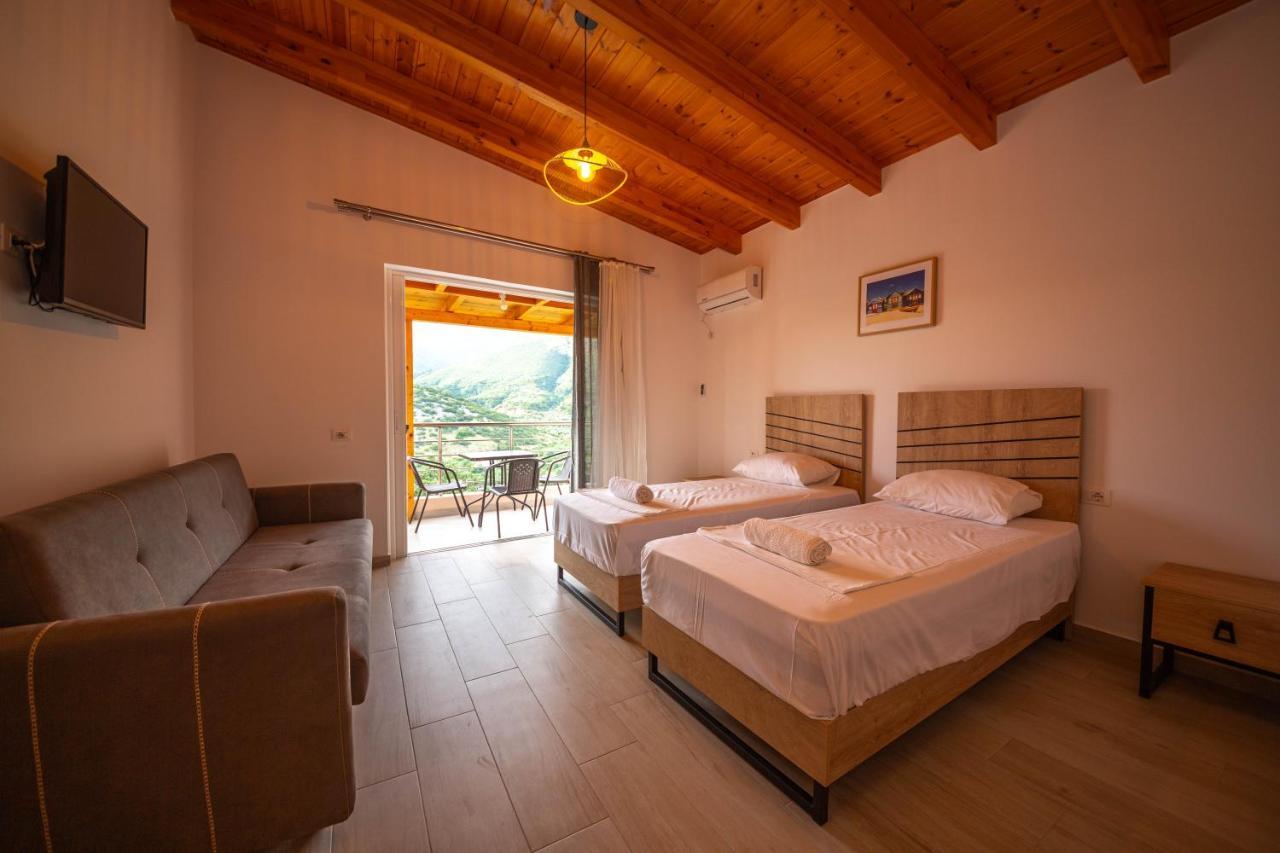 Villa Rondo Himare Luaran gambar