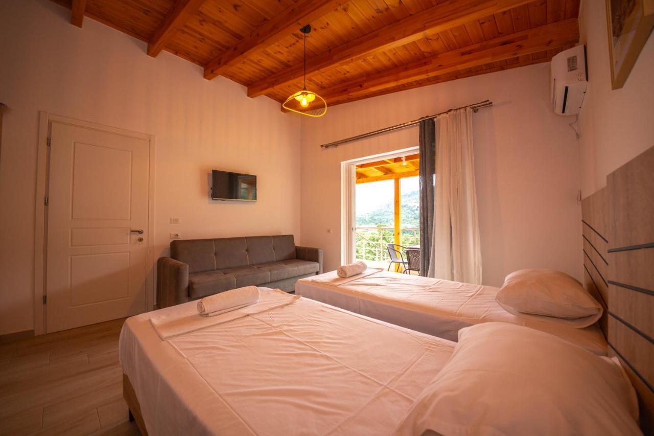 Villa Rondo Himare Luaran gambar